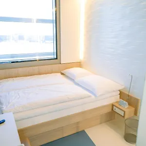 https://my-cloud-transit-hotel-guests-with-international-flight-only.hotelsheidelberg.net